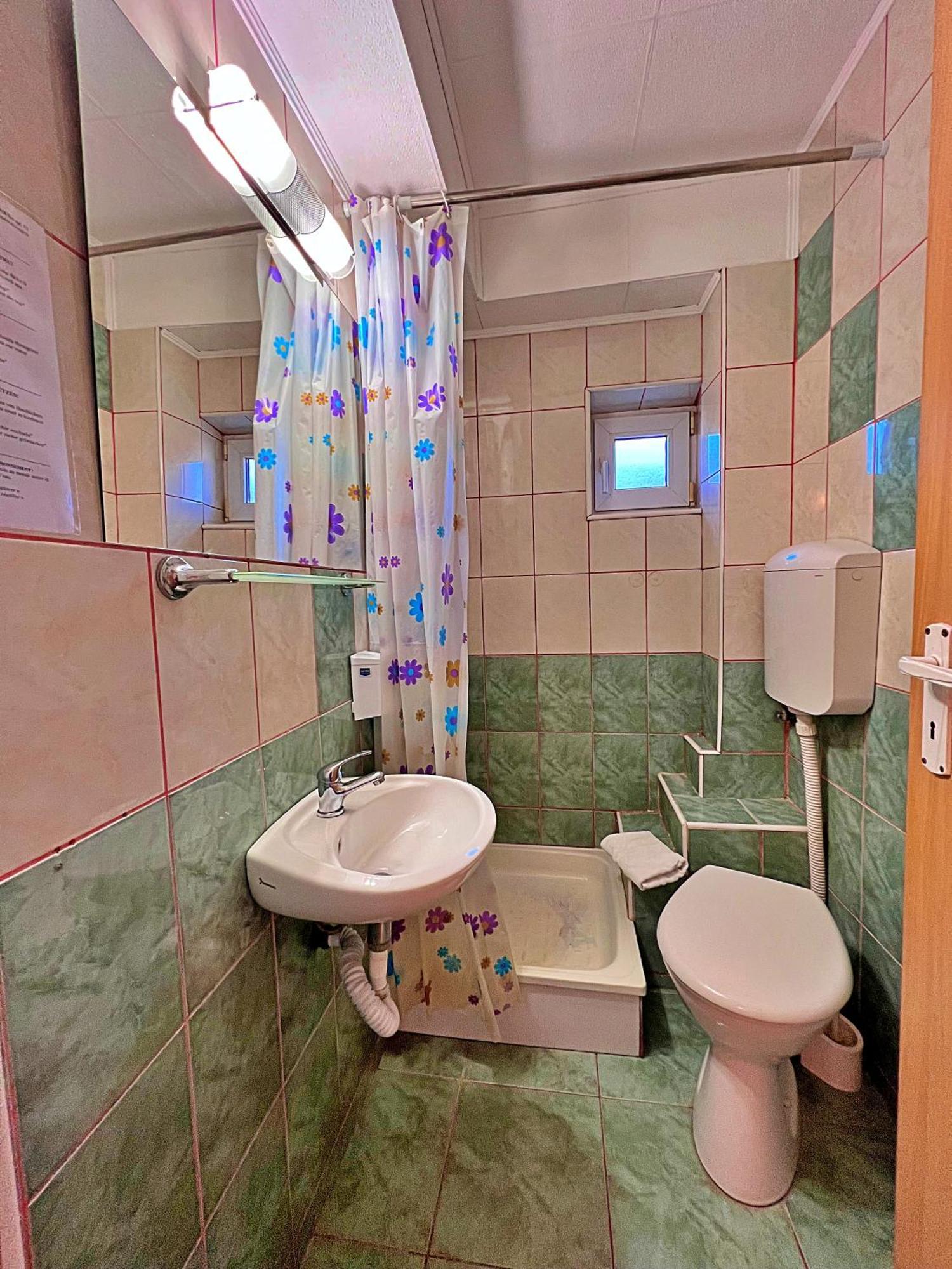 Pensiunea Hanna Brasov Bagian luar foto